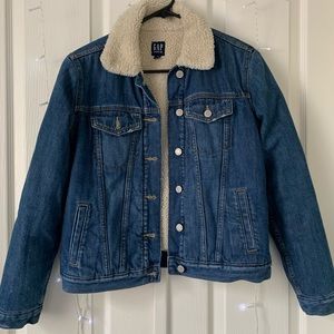 GAP denim jacket + Sherpa size Medium